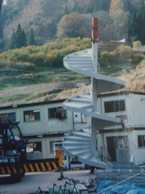 小谷村役場 階段